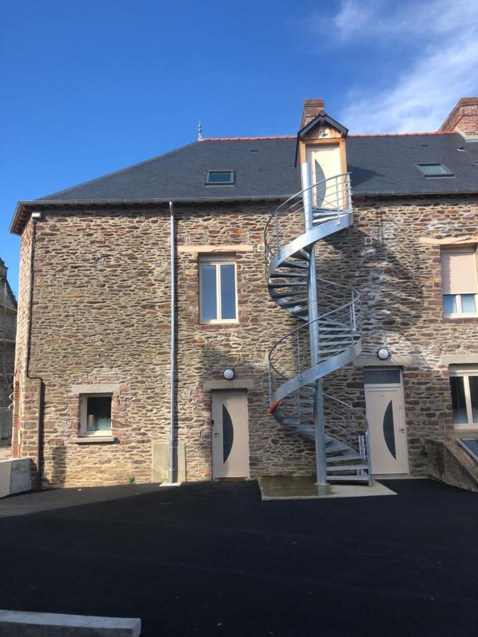 Residence Merlin Appartement Arthur Saint-Malon-sur-Mel Exterior photo